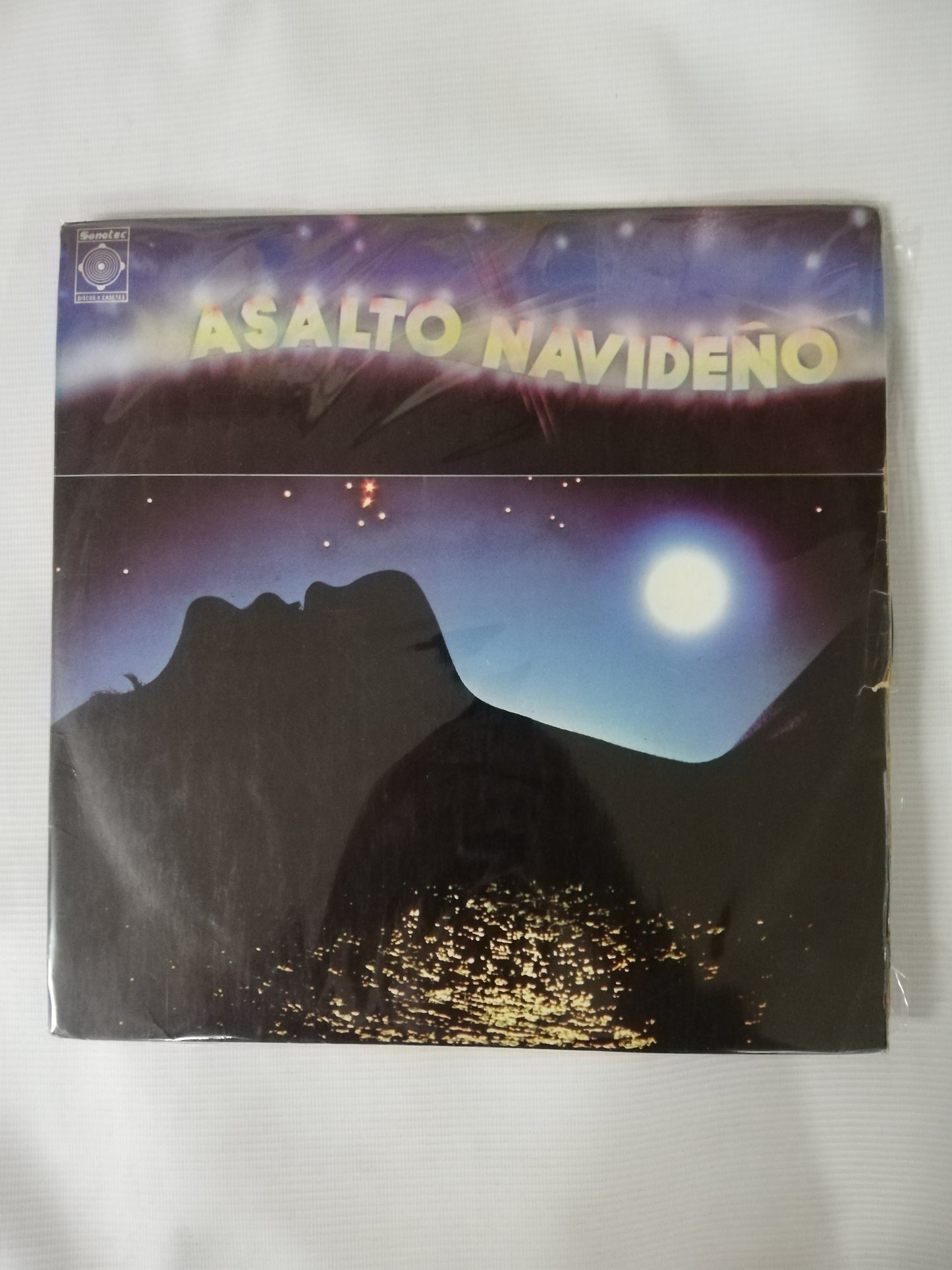 LP ASALTO NAVIDEÑO - VARIOS INTÉRPRETES