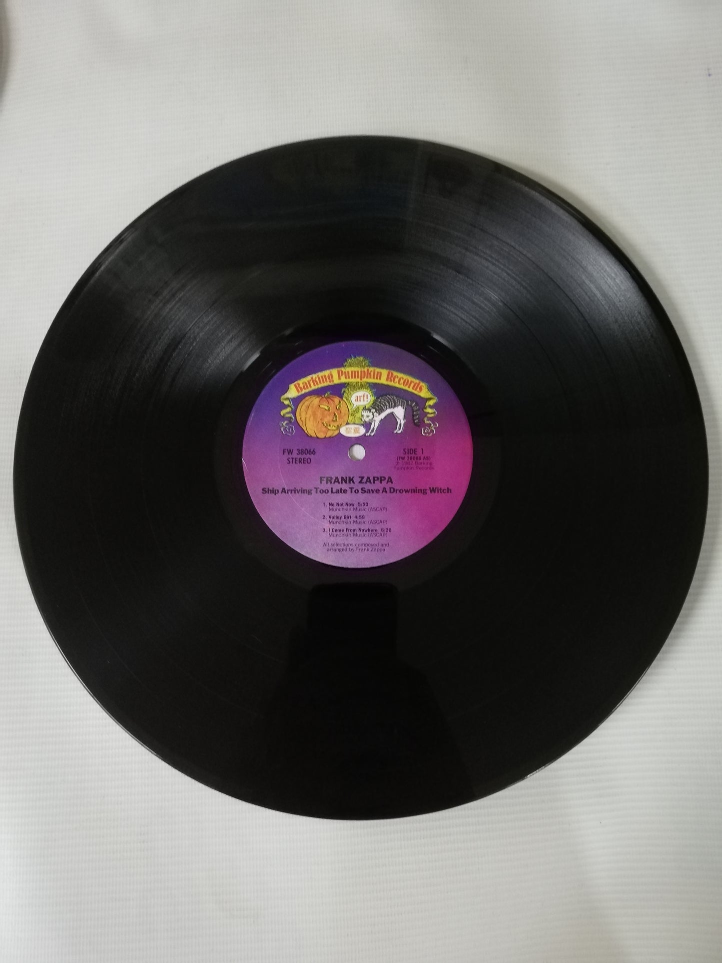 LP FRANK ZAPPA - SHIP ARRIVING TOO LATE TO SAVE A DROWNING WITCH