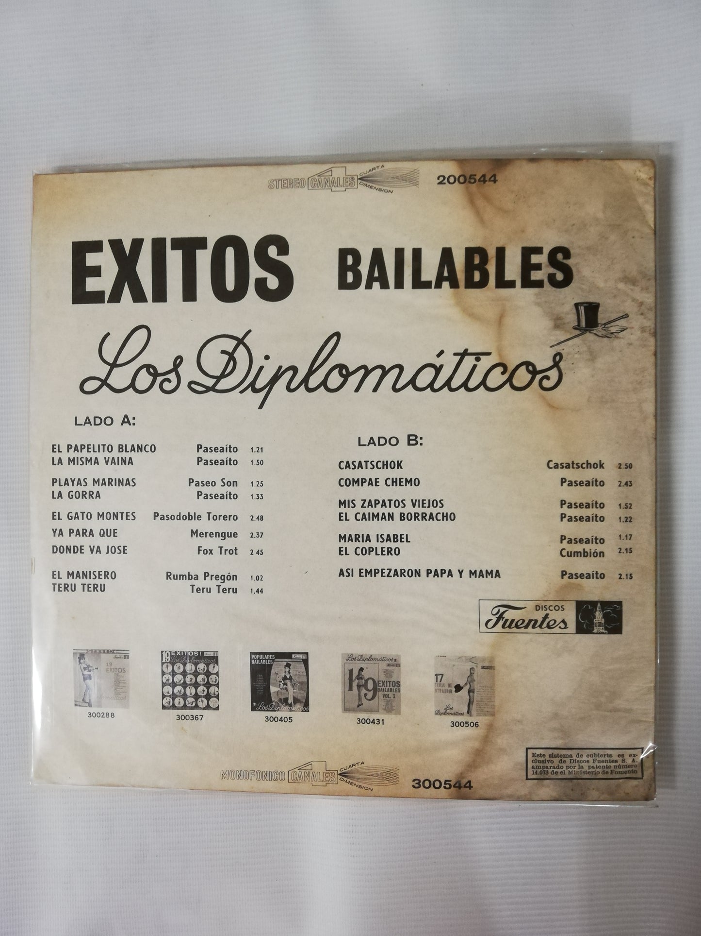 LP LOS DIPLOMÁTICOS - EXITOS BAILABLES