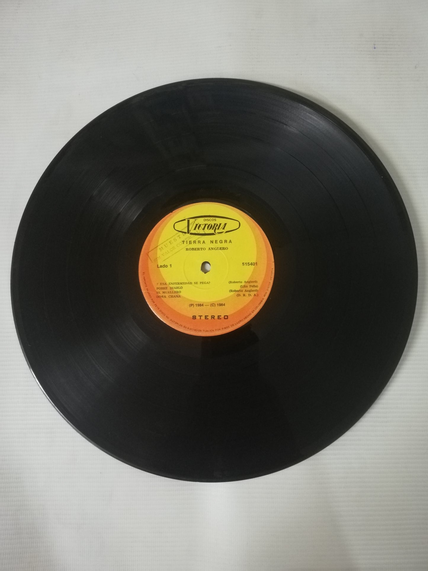 LP ROBERTO ANGLERO - TIERRA NEGRA
