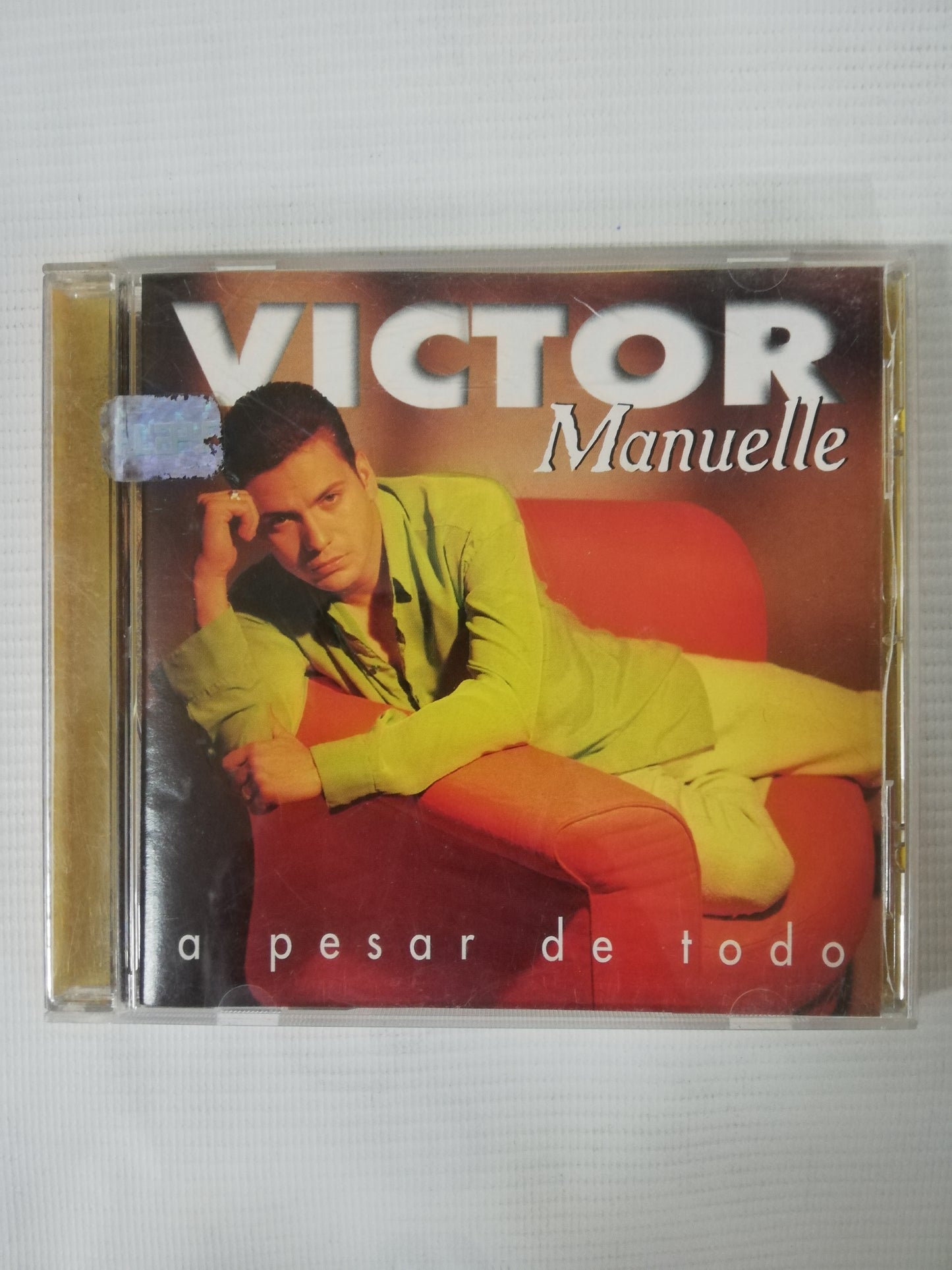 CD VICTOR MANUELLE - A  PESAR DE TODO