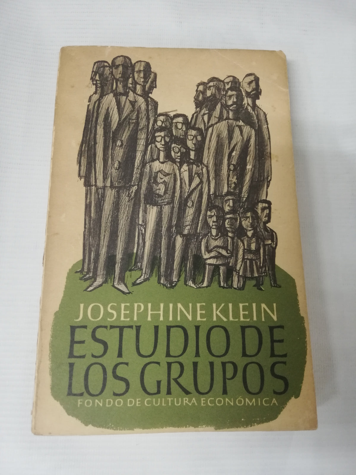 ESTUDIO DE LOS GRUPOS - JOSEPHINEKLEIN