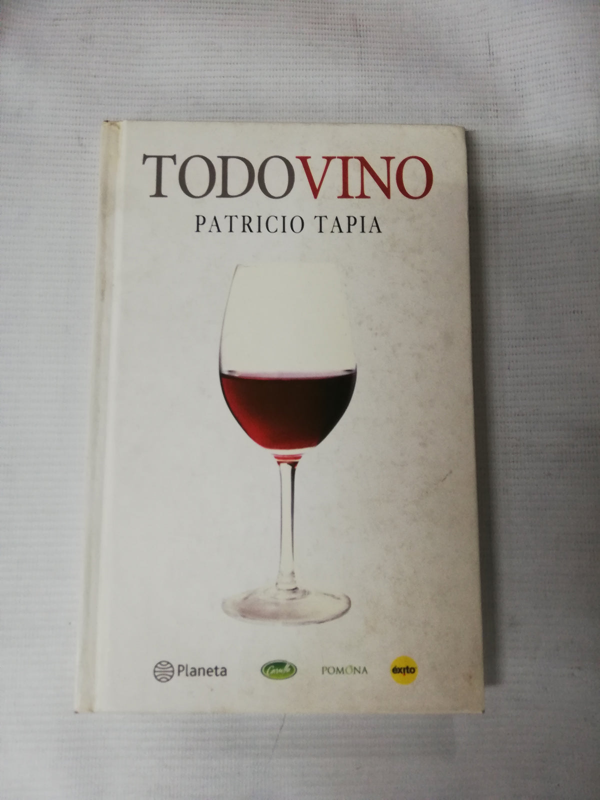 TODO VINO - PATRICIO TAPIA