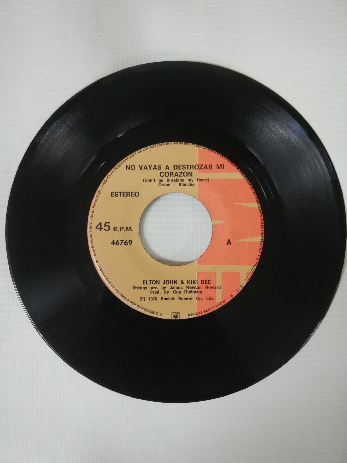 VINILO ELTON JOHN & KIKI DEE - DON´T GO BREAKING MY HEART / SNOW QUEEN
