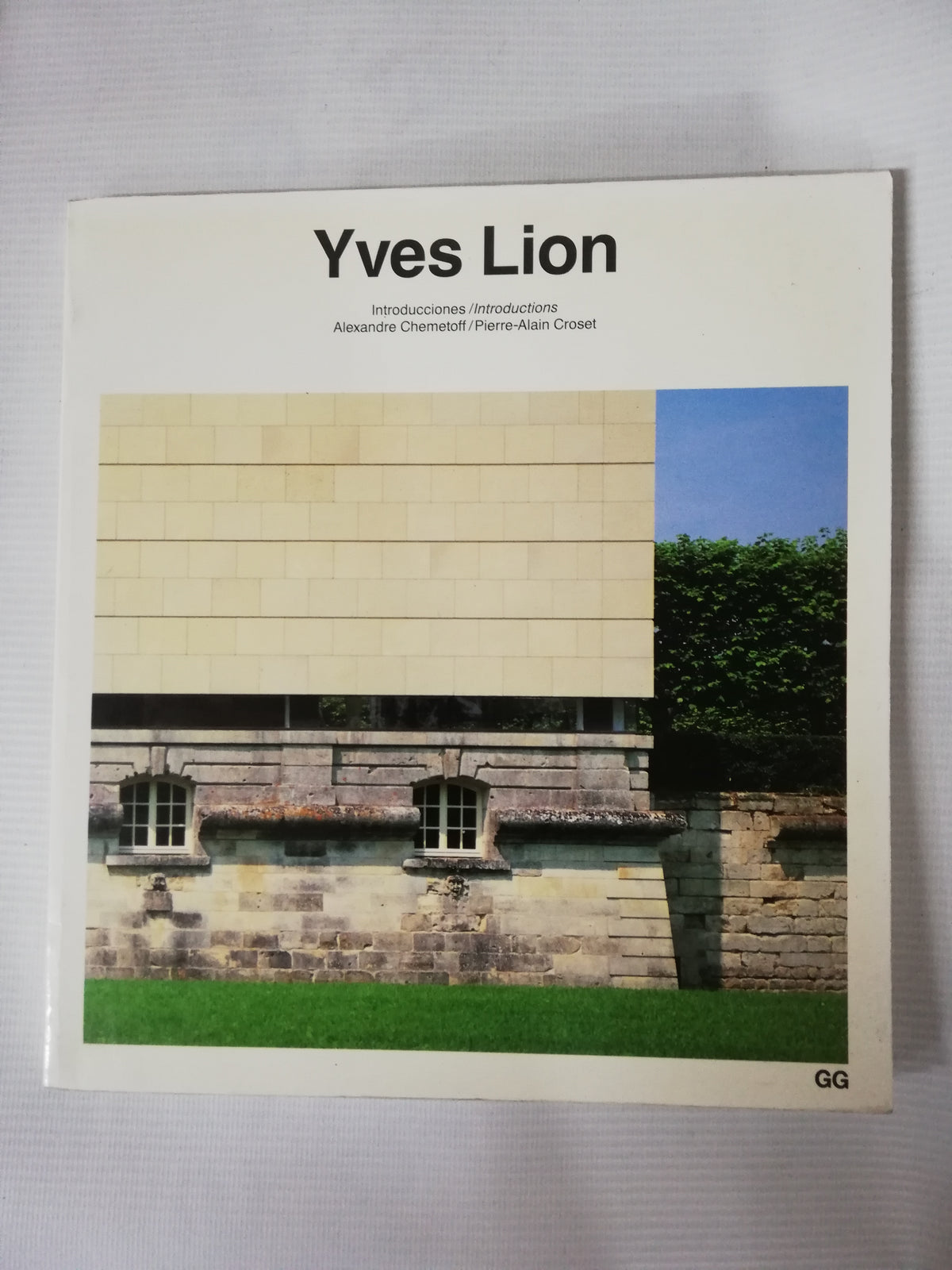 YVES LION - INTRODUCCIONES