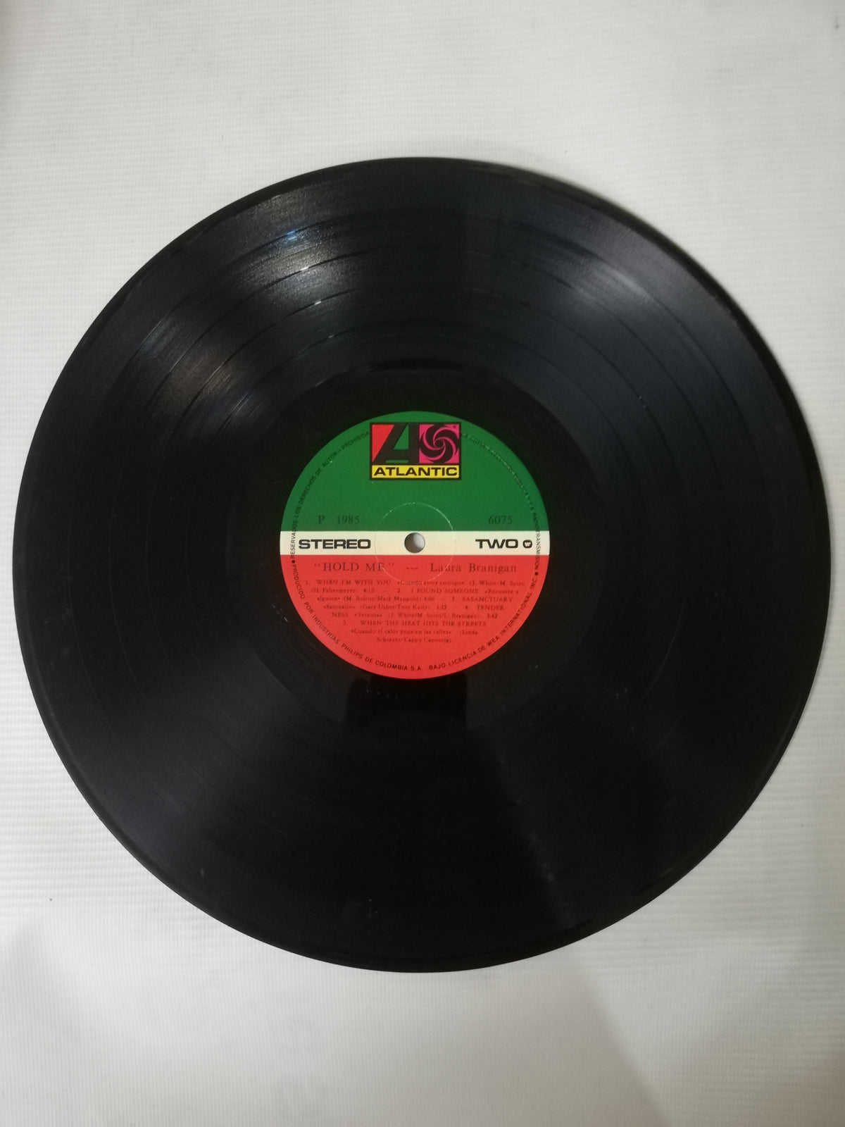 LP LAURA BRANIGAN - HOLD ME