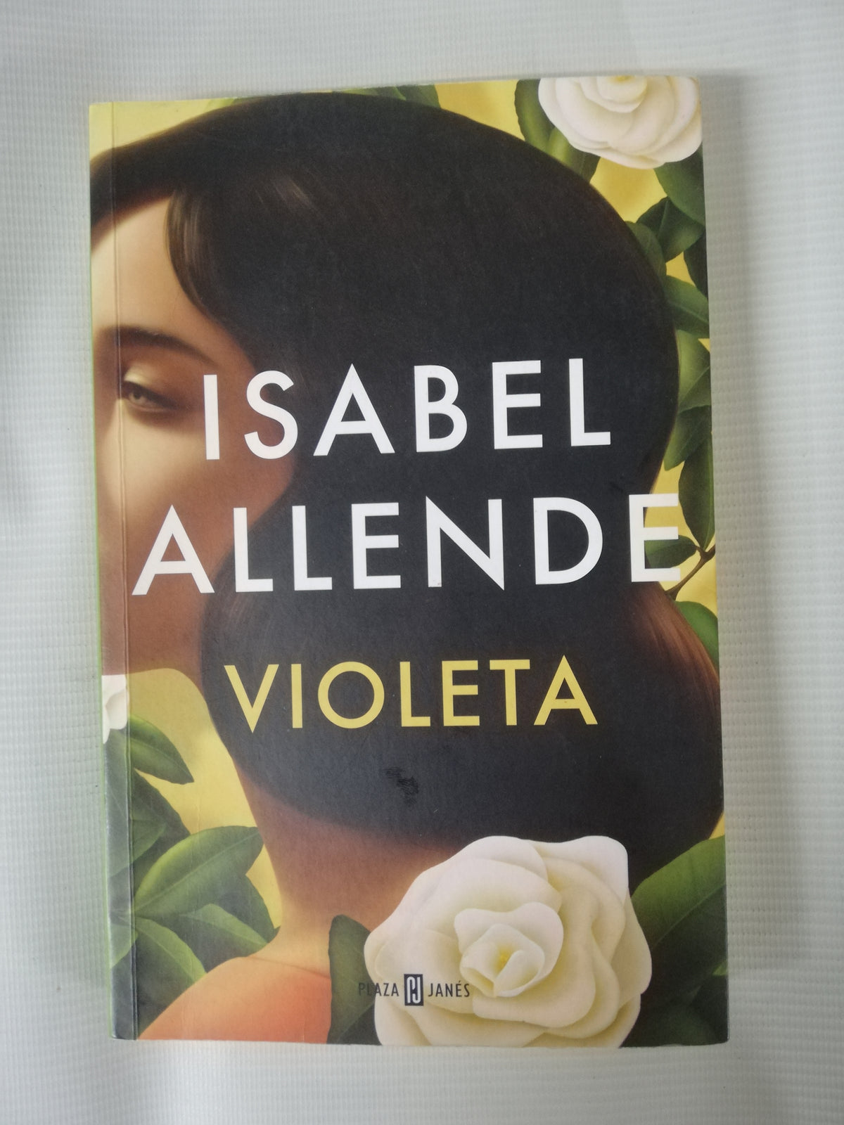 VIOLETA - ISABEL ALLENDE