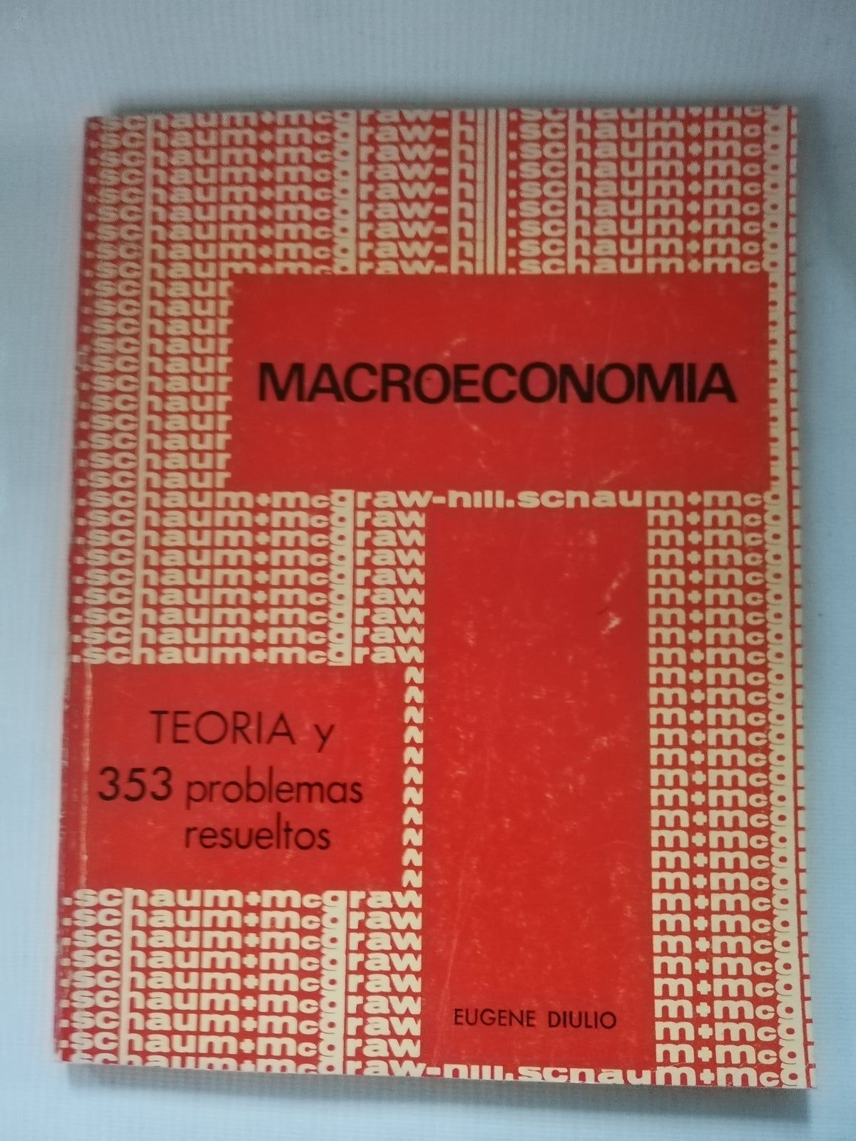 MACROECONOMIA - EUGENE DIULIO